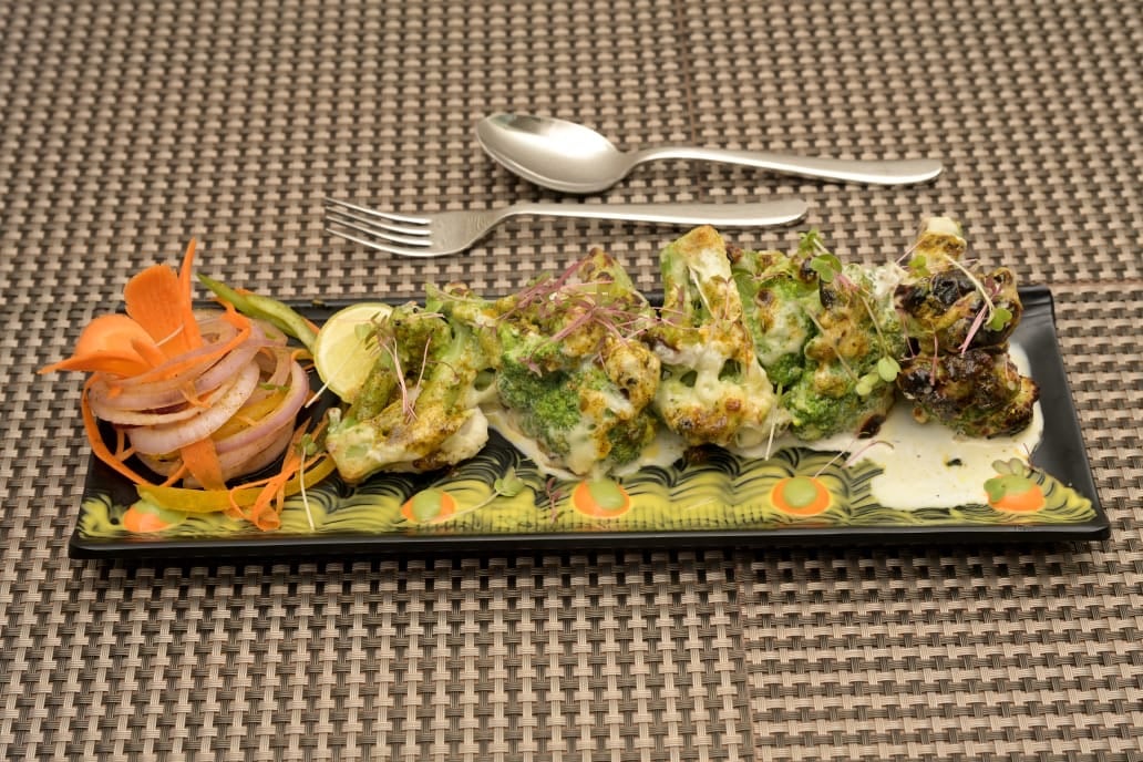 ARNA MULTI CUISINE RESTAURANT 1