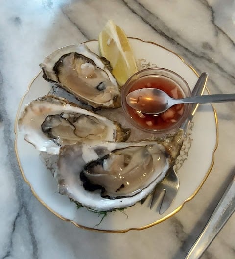 LE MORSE - Bistrot Restaurant Nantes - HUITRES - LANGOUSTINES - SEAFOOD - LOBSTERROLL 1