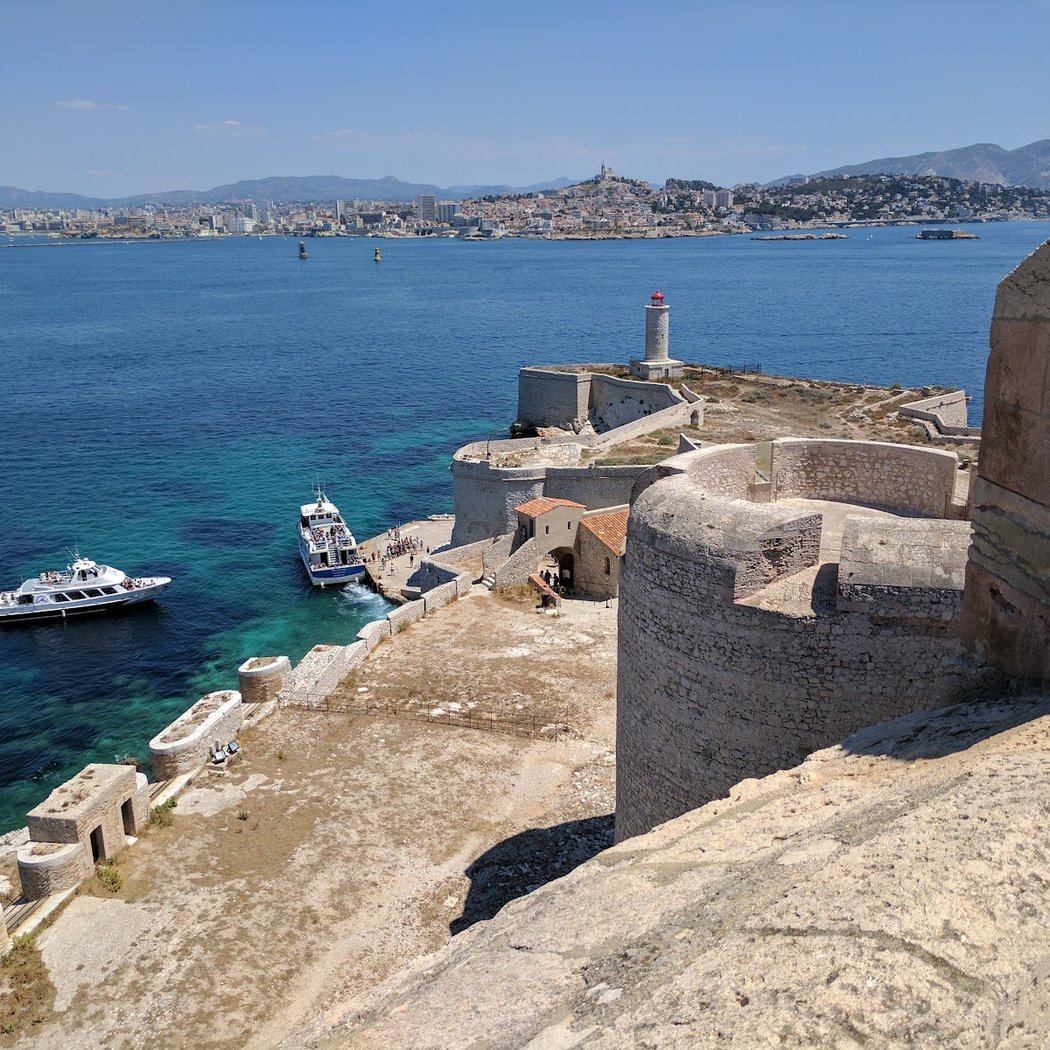 Centre de Loisirs du Vallon des Auffes 1