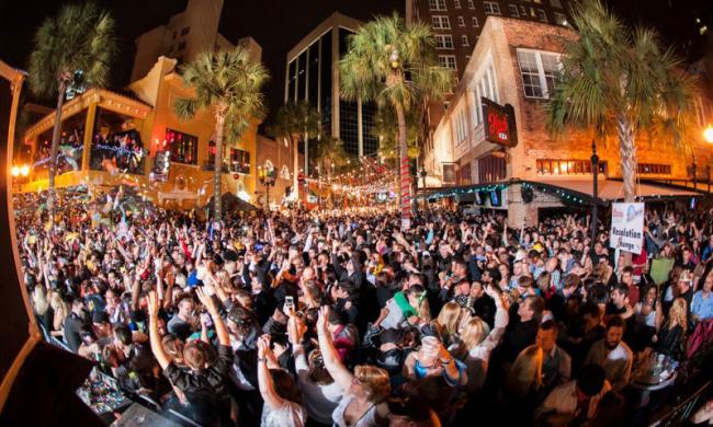 Wall Street Plaza Rolling Block Party 3