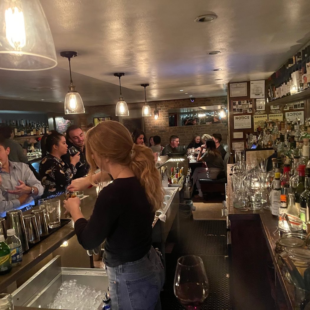 8th Street Winecellar 1