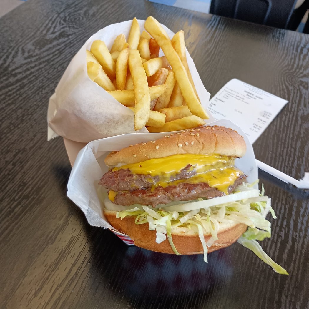 Bob's Giant Burgers 1