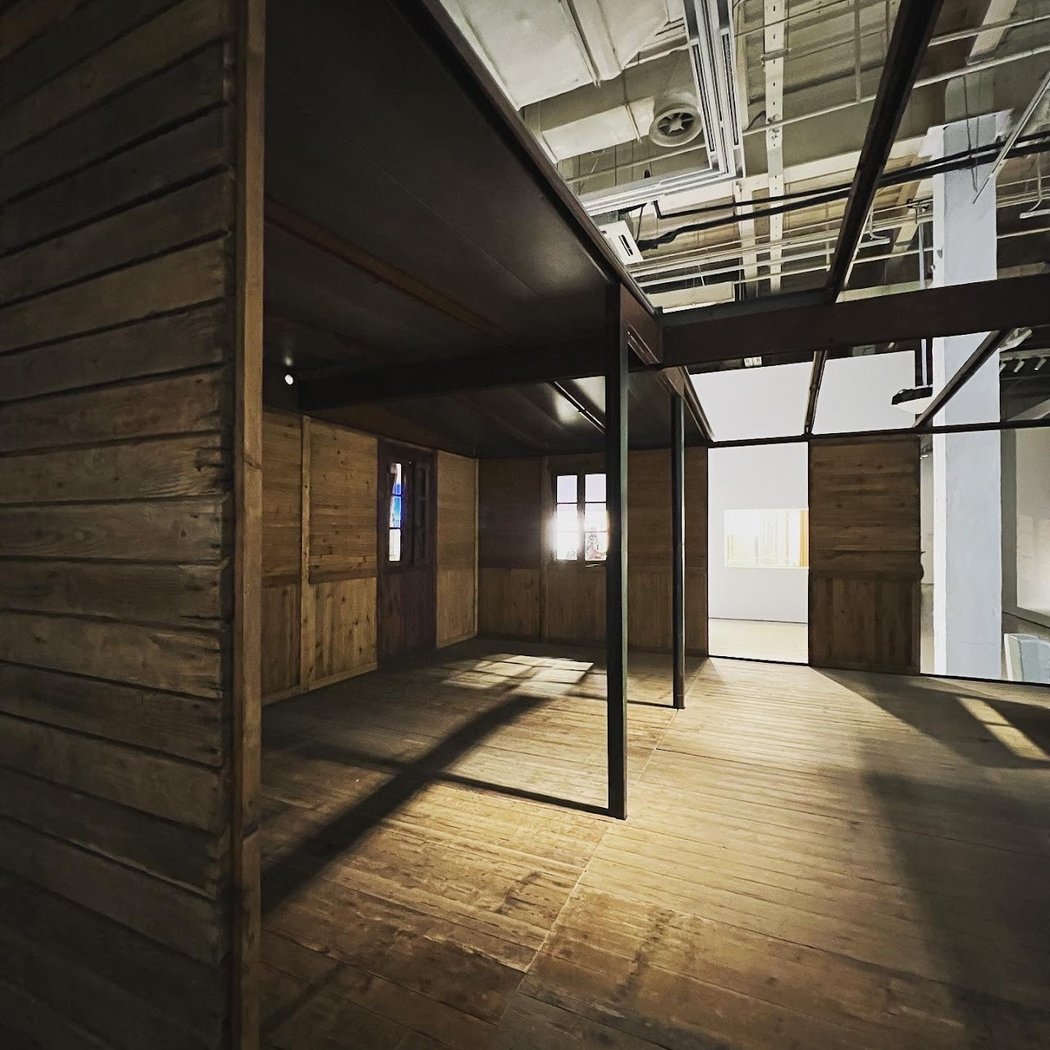 Cosmos Cinema: The 14th Shanghai Biennale 2