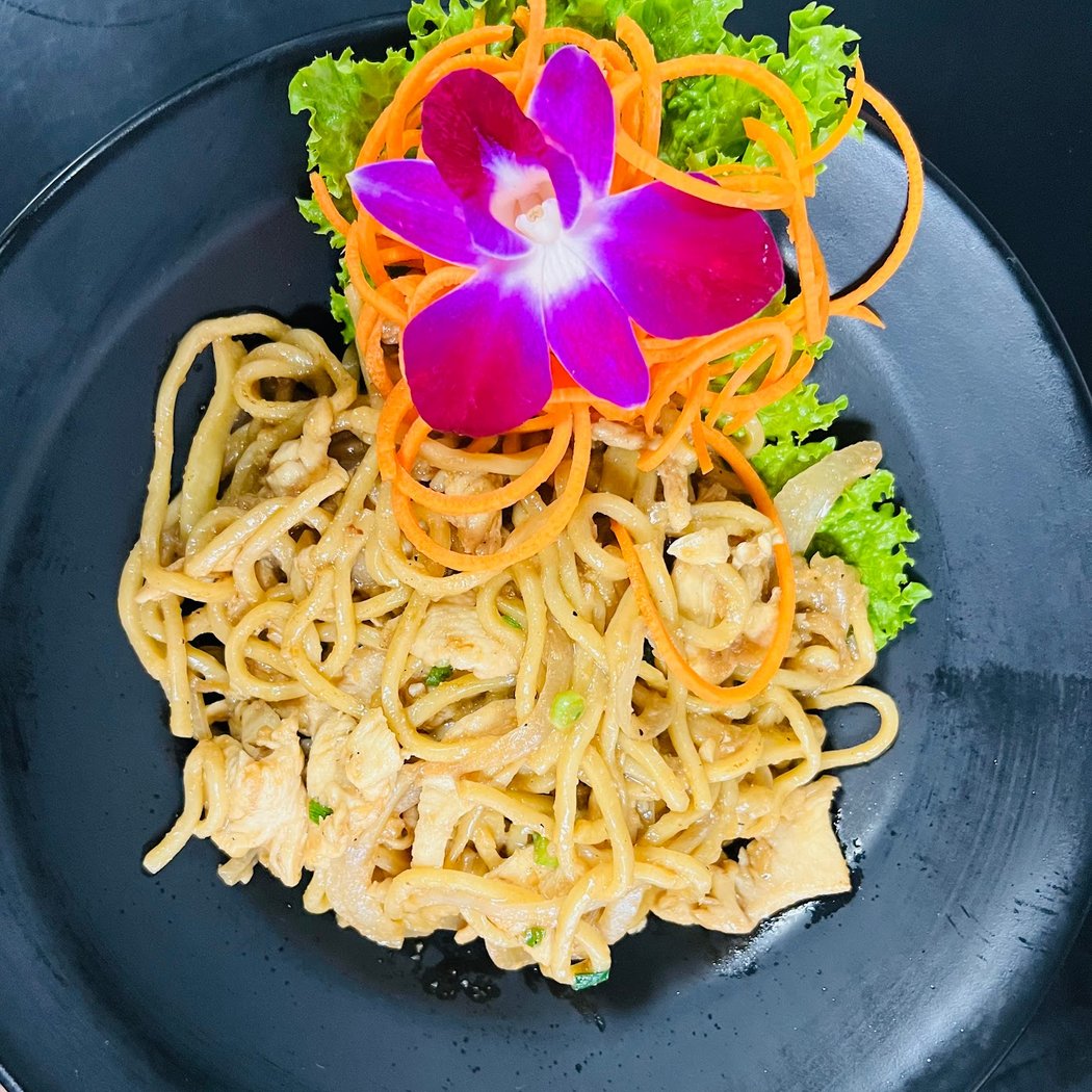 Love Thai Restaurant 3