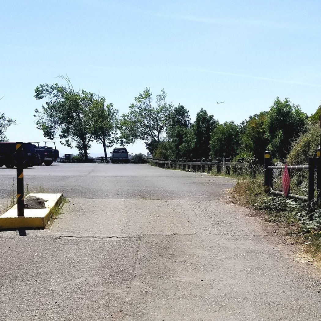 Garretson Point Staging (EBRPD) 3