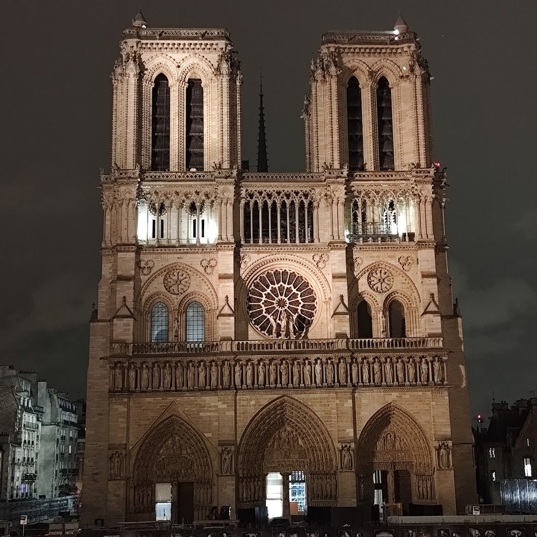 Lieux sacrés : Bâtir, Célébrer, Coexister 3