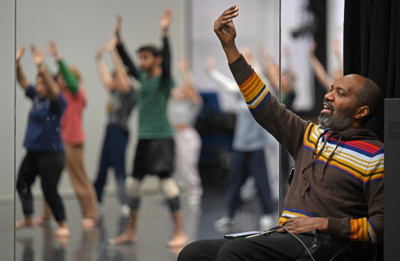 Ronald K. Brown & EVIDENCE Summer Dance Intensive 1