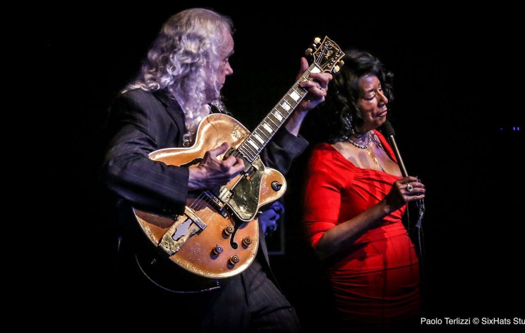 Tuck & Patti 2