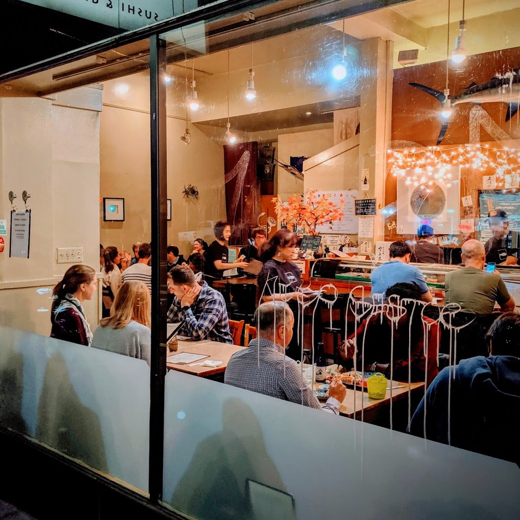 Sakana Sushi Bar & Grill 3