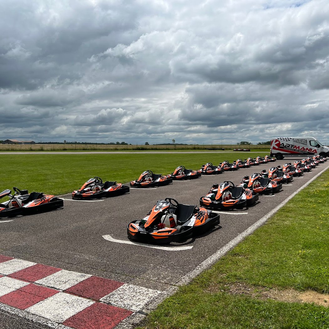 Auxois South Karting | Circuit Karting Extérieur. 2