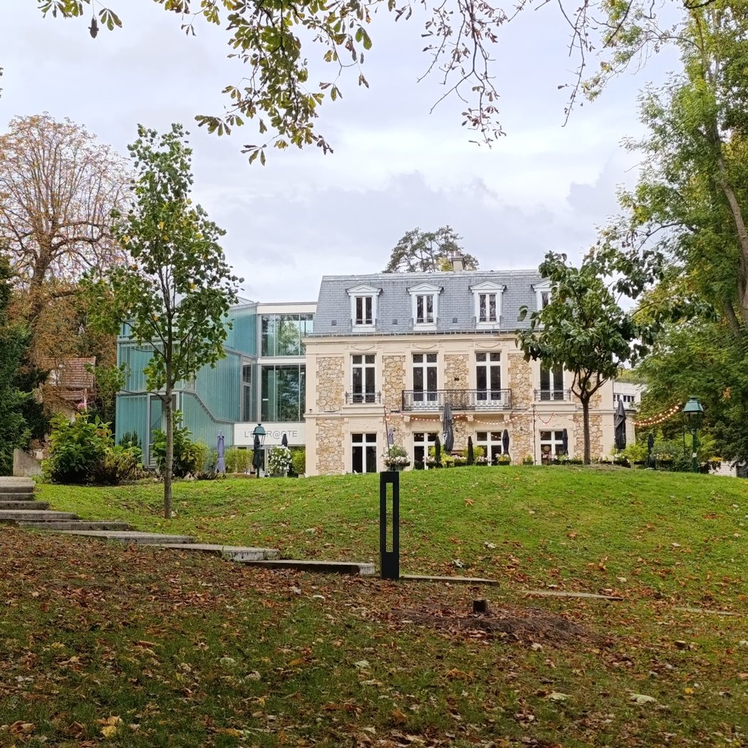 Ancienne propriété de Camille Corot 2