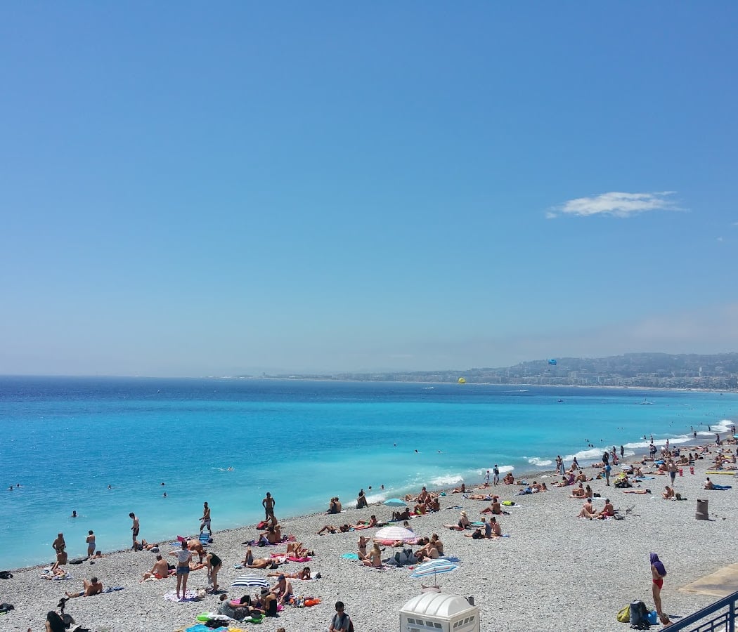 Plage publique de l’opera 2
