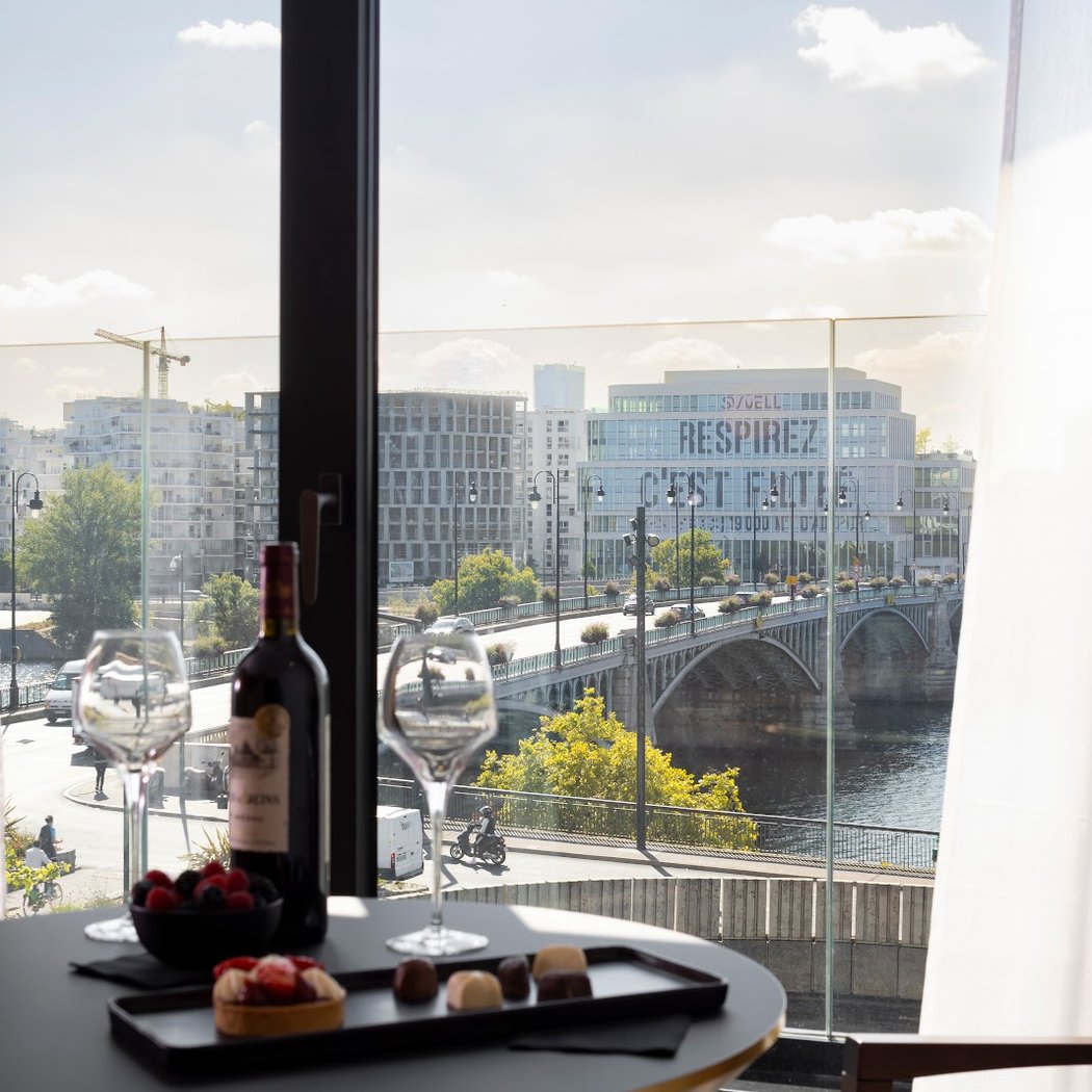 Howard sur Seine hôtel 1