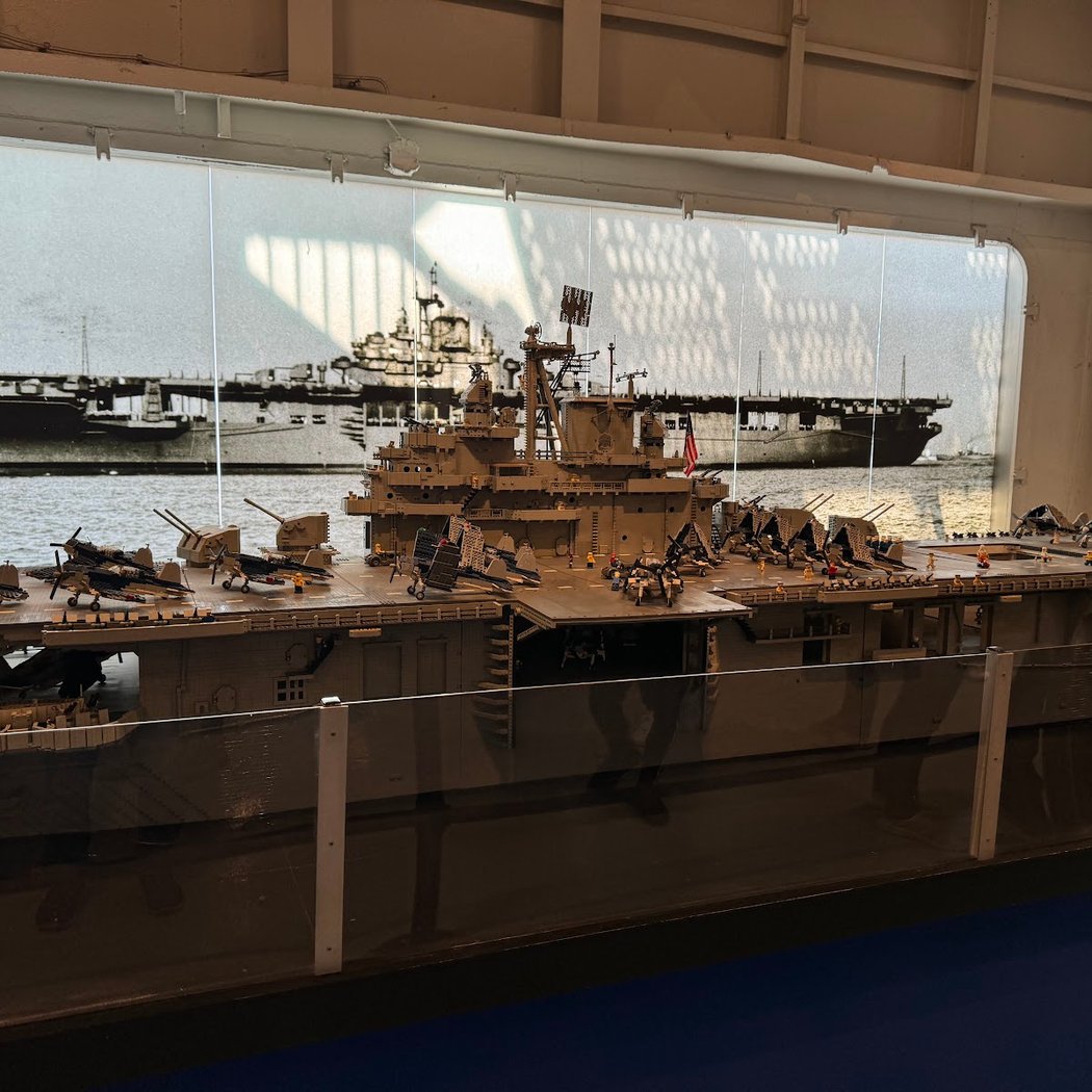 Intrepid Museum Store 1