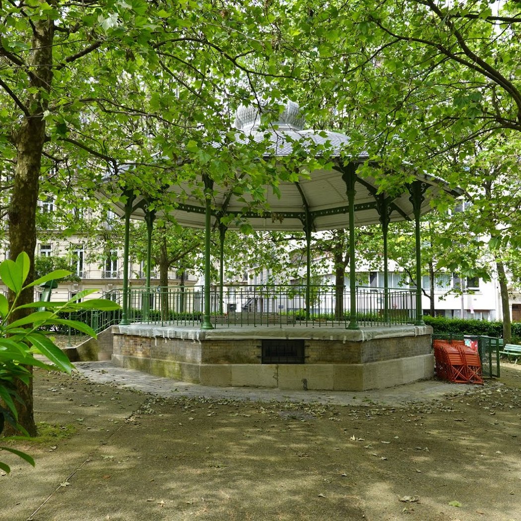square Adolphe-Chérioux 1