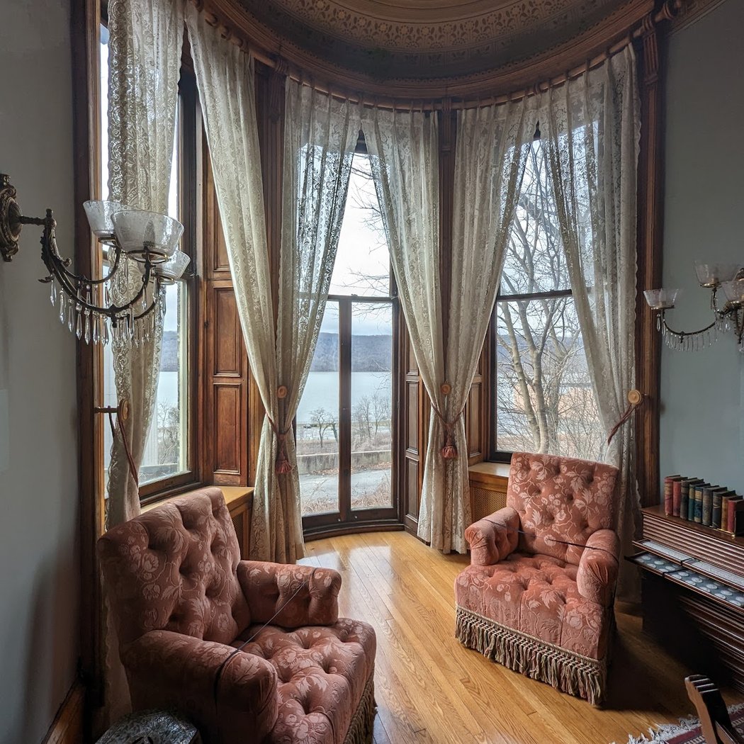 Glenview Mansion 1