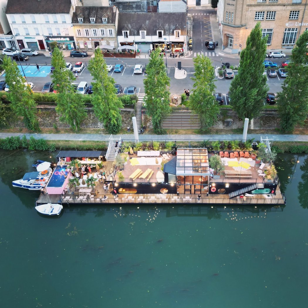 La Guinguette Geek | Loft flottant (77) 1