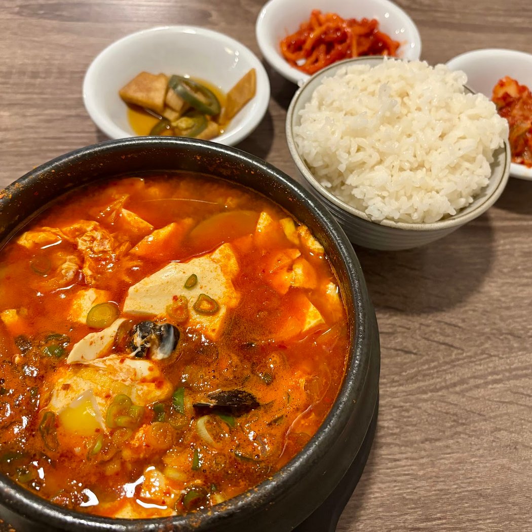 Lim’s Kitchen 1