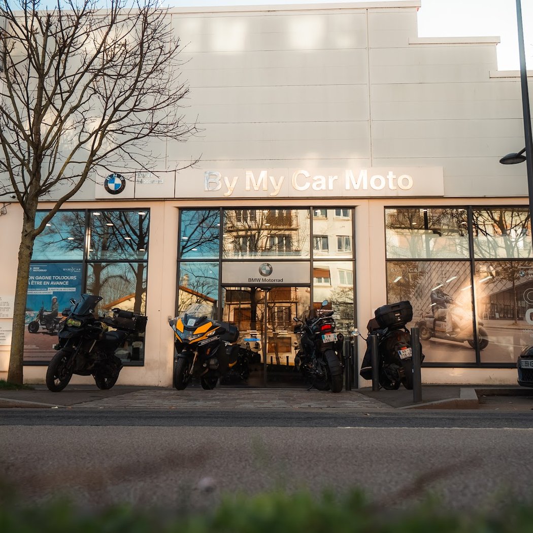 Découvrez la gamme Tour BMW Motorrad 2