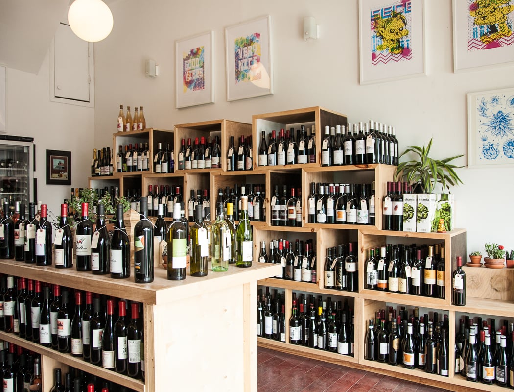 Henry's Wine & Spirit 1