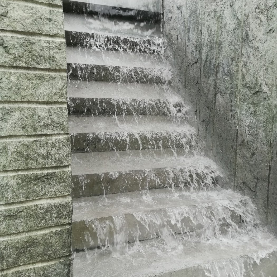 Felsenbrunnen 3