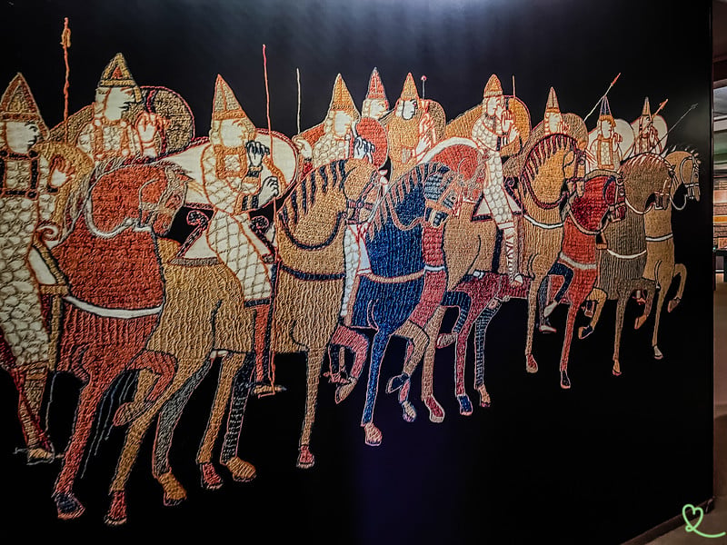 Bayeux Tapestry Museum 4