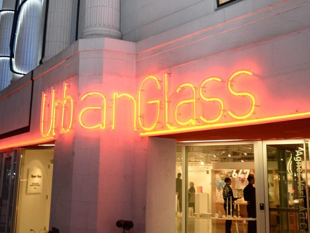 Glass in Context: Part 1 1