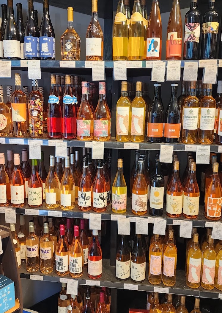 Sip Wine & Spirits 1