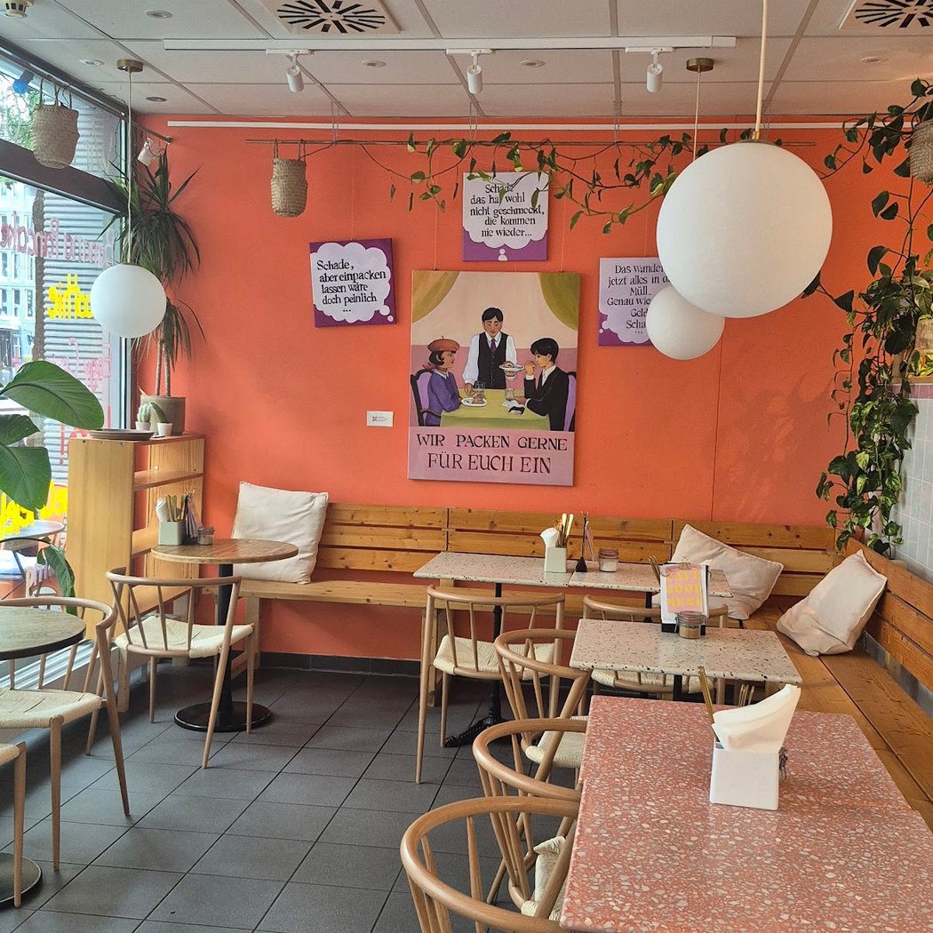 CAFÉ GOOD 3