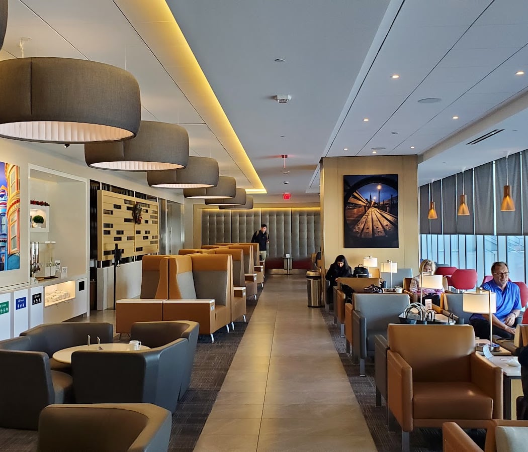 American Airlines Admirals Club 1