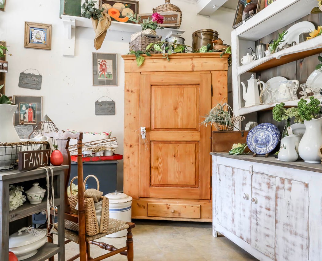 Pink door boutique & Vintage Treasures 1