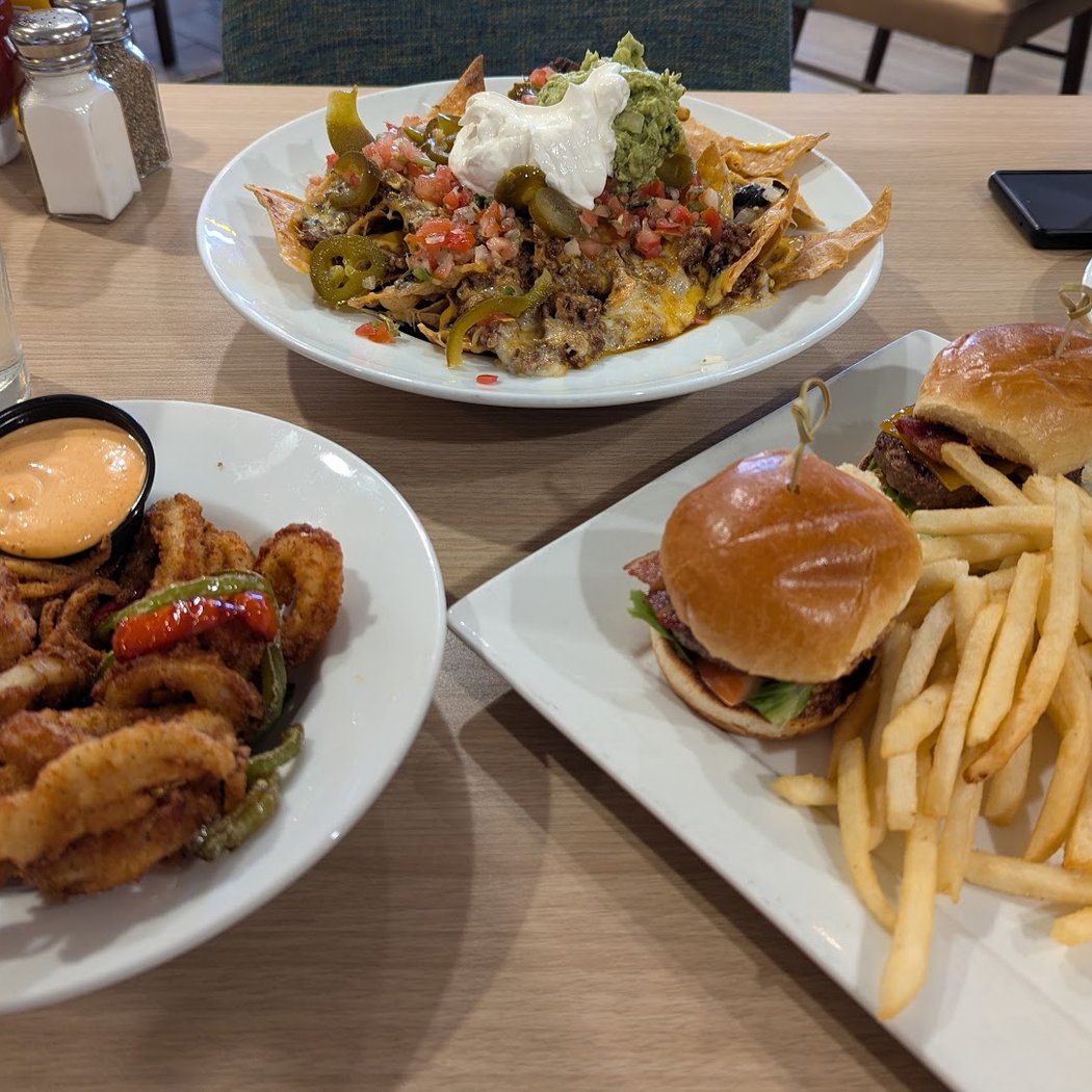 Diamonds Sports Bar & Grill 1