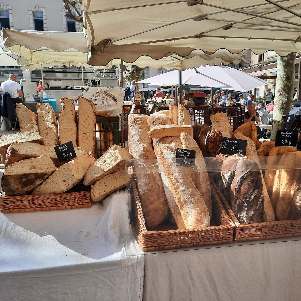 Apt Marché 3