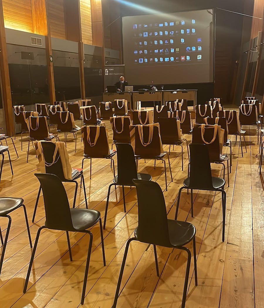 Experiencia interactiva 'NIESSEN. Diseño con un toque humano. La Exposición que se toca' 3