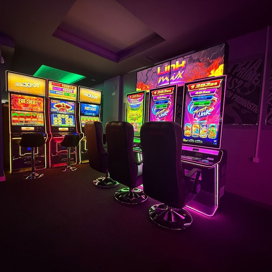 Salón de Juego Vali Park León XIII 3