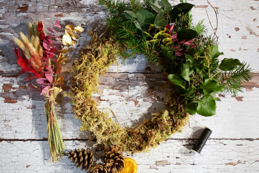 Holiday Wreath Making 1