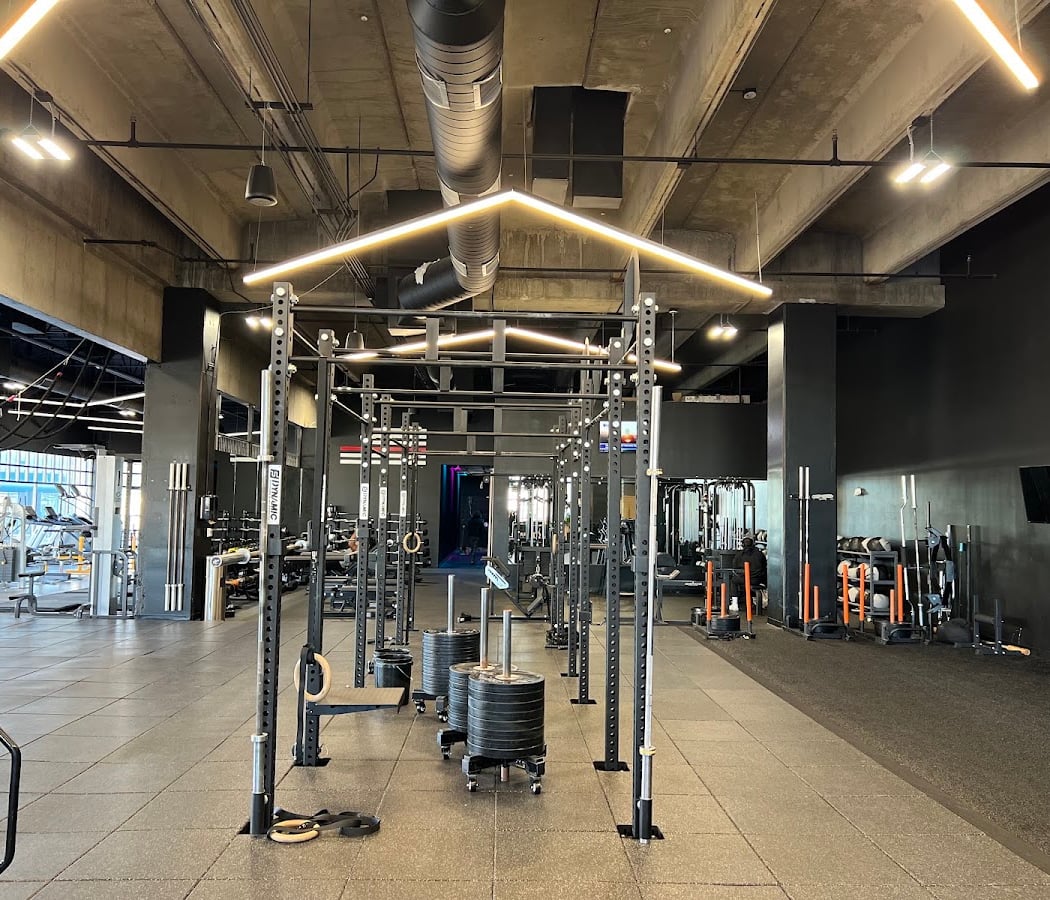 Lux Fitness 2