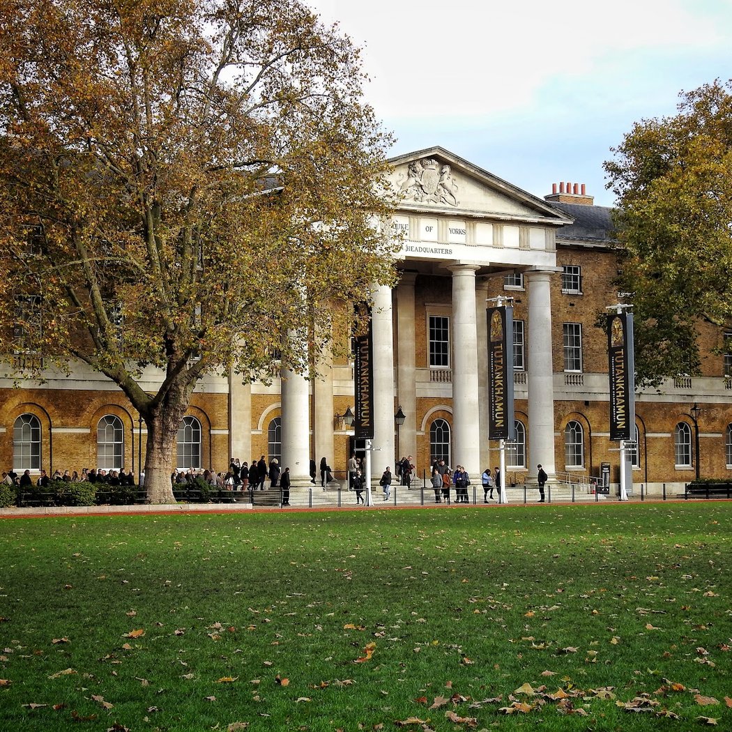 Saatchi Gallery 2