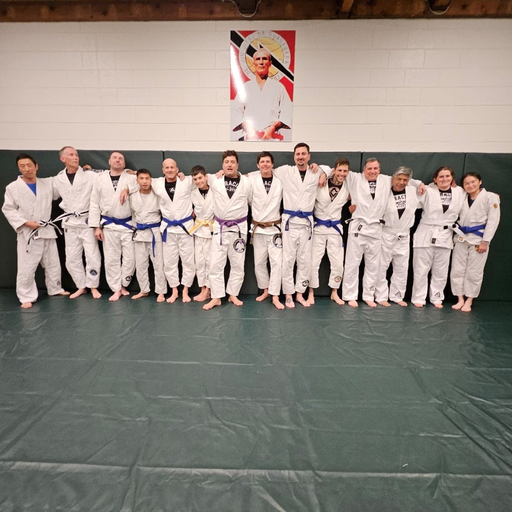 Gracie Combatives® (Co-Ed Ages 13+) 2