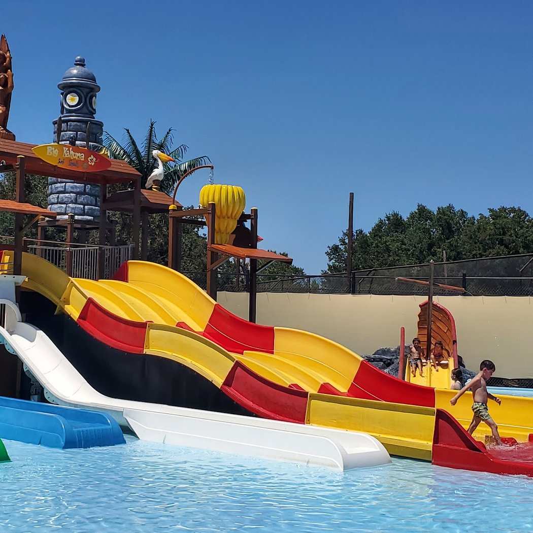 Whatz-Up Fun Park 1
