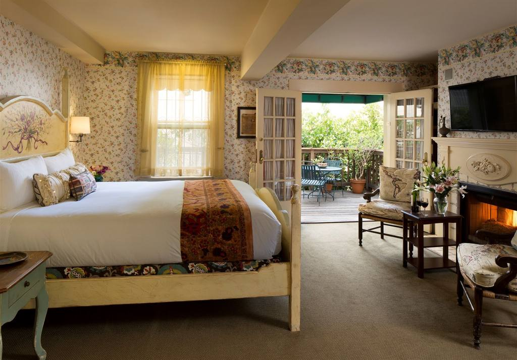 Petite Auberge 3