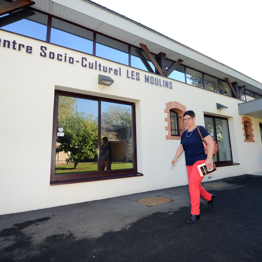 Médiathèque Bouquins Passion / Centre-Socio Culturel "Les Moulins" 3
