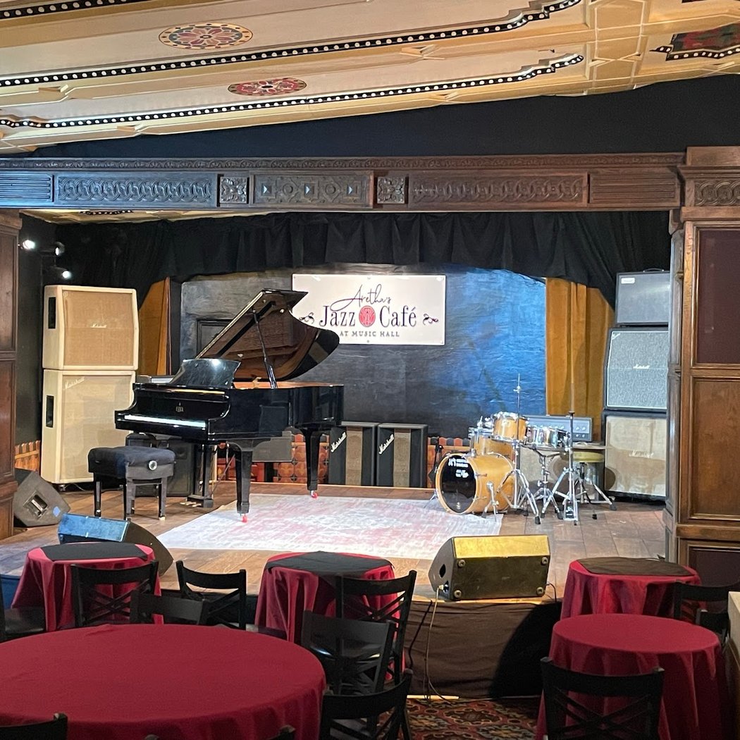 Aretha's Jazz Cafe 2