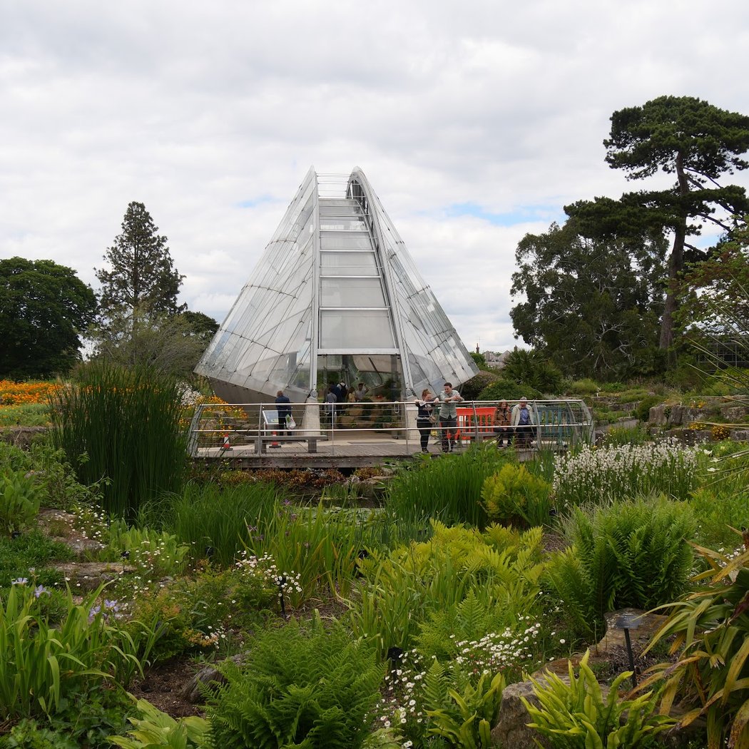 Davies Alpine House 3