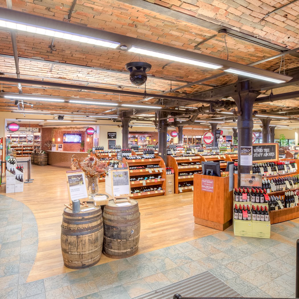 Astor Wines & Spirits 3