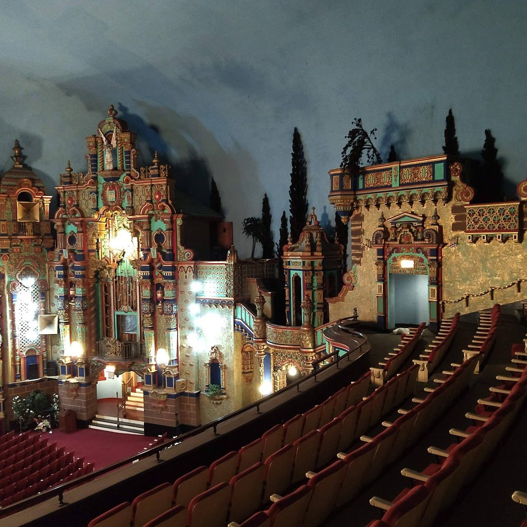Exclusive Trip Inside the Loew's Valencia: NYC's First "Wonder Theatre"