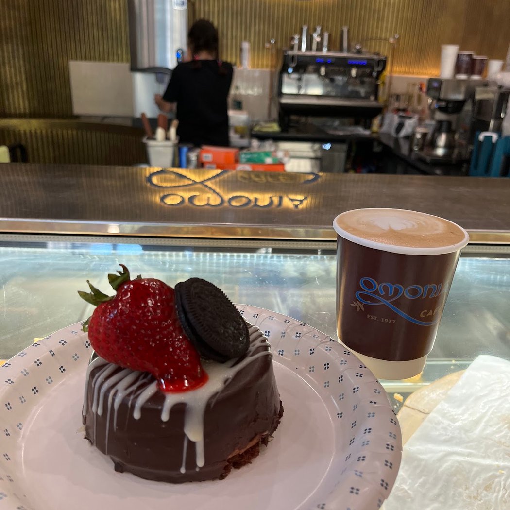 Omonia Cafe 1