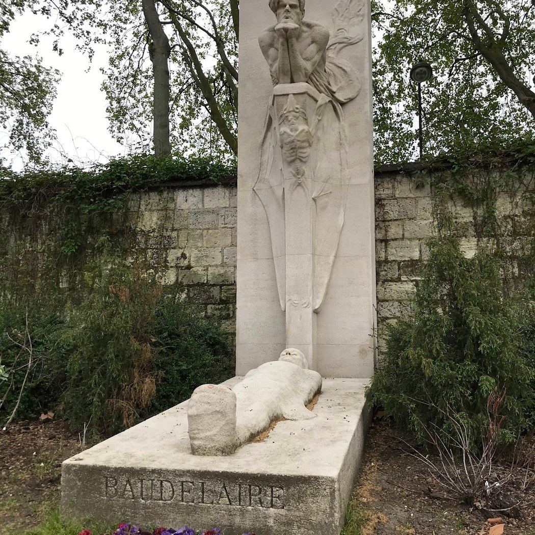 Cenotaph of Baudelaire 3