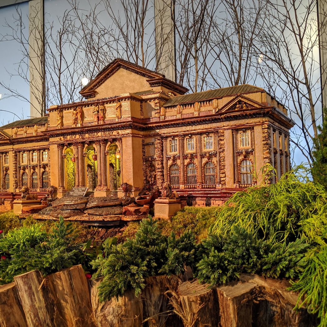 The Holiday Train Show 2