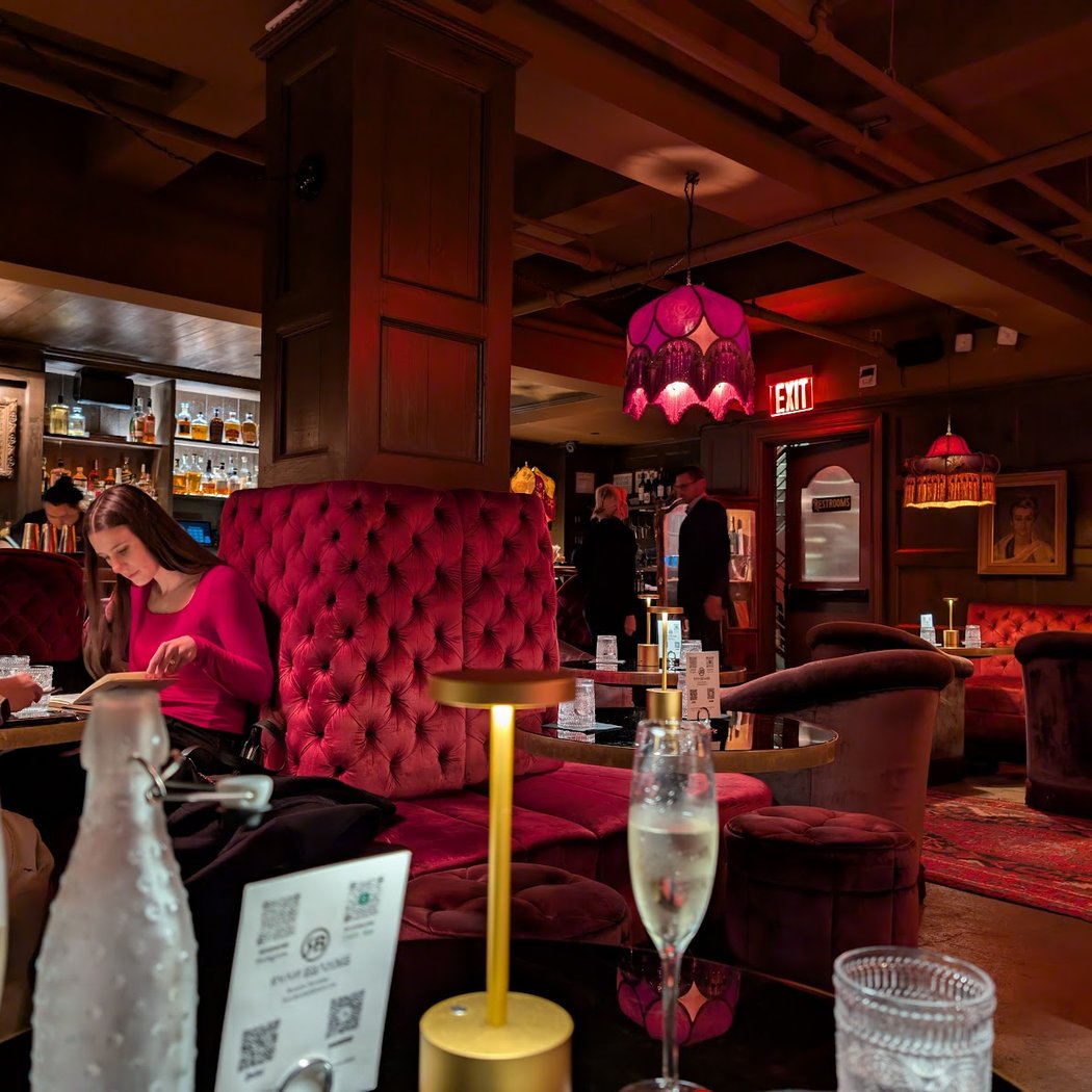 Bo Peep Cocktail and Highball Store 3